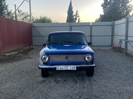 LADA (VAZ) 21011