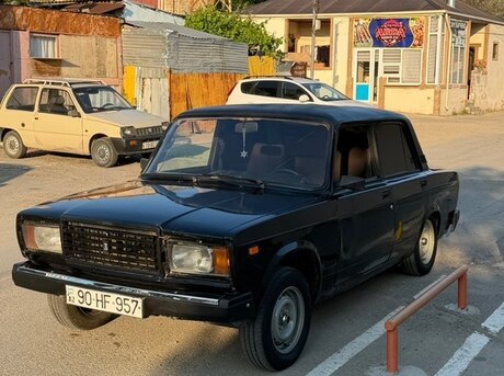 LADA (VAZ) 2107