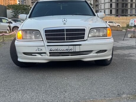 Mercedes C 220