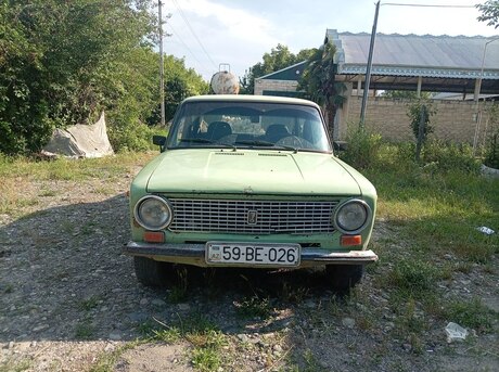 LADA (VAZ) 21013