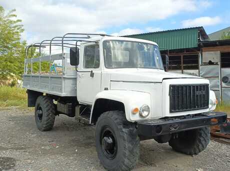 GAZ 3308