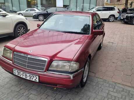 Mercedes C 200