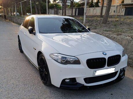 BMW 528