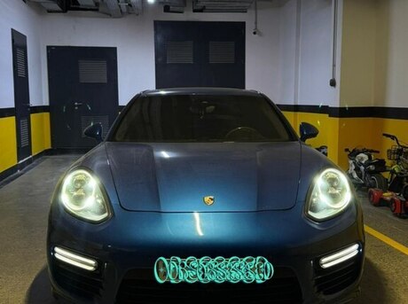 Porsche Panamera GTS