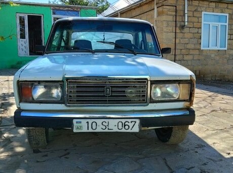 LADA (VAZ) 2107