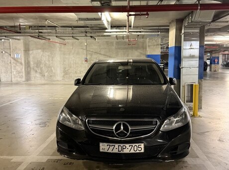 Mercedes E 220