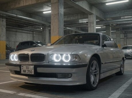 BMW 728