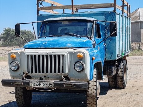 GAZ 53
