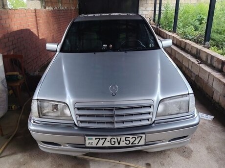Mercedes C 220