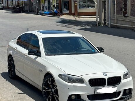 BMW 528
