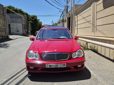 Mercedes C 230