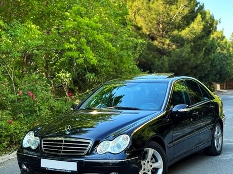 Mercedes C 200