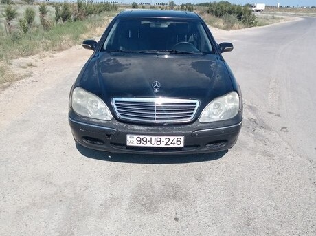Mercedes S 500