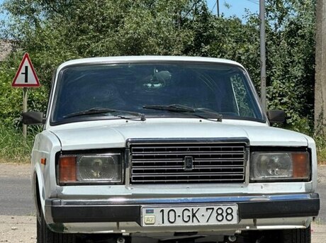 LADA (VAZ) 2107