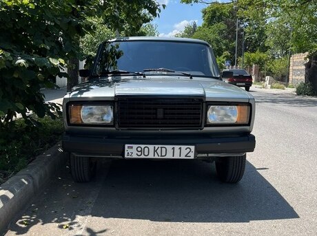 LADA (VAZ) 2107