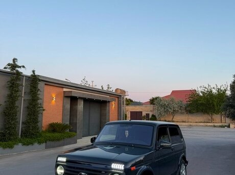 LADA (VAZ) Niva
