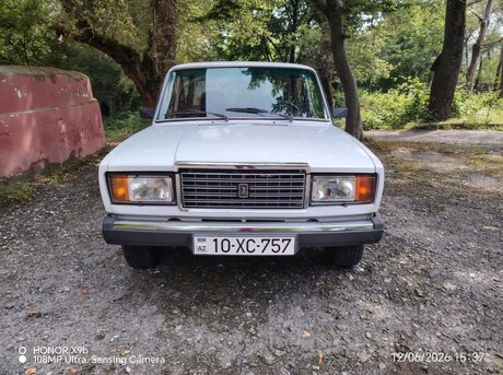 LADA (VAZ) 2107