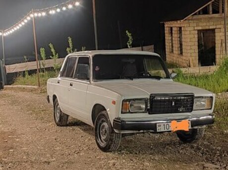 LADA (VAZ) 2107