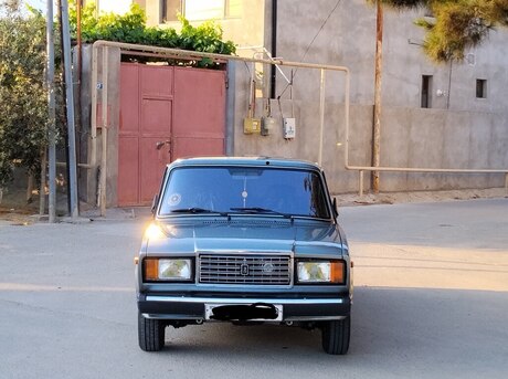 LADA (VAZ) 2107