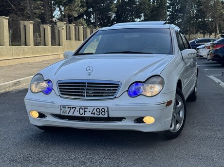Mercedes C 240