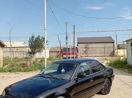 Kia Clarus