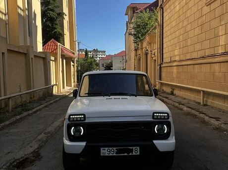 LADA (VAZ) Niva