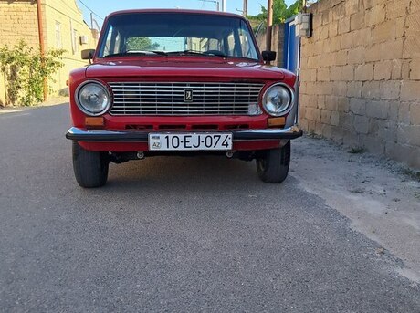 LADA (VAZ) 21013