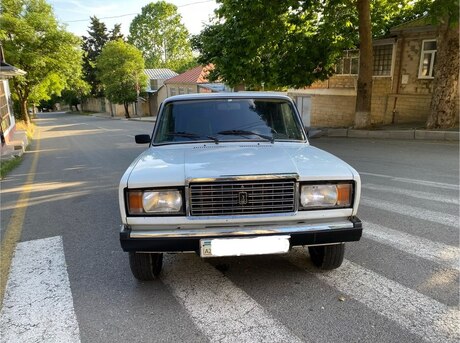 LADA (VAZ) 2107