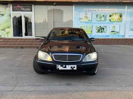 Mercedes S 500