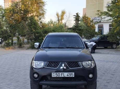Mitsubishi L200