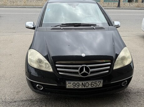 Mercedes A 170