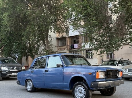 LADA (VAZ) 2107