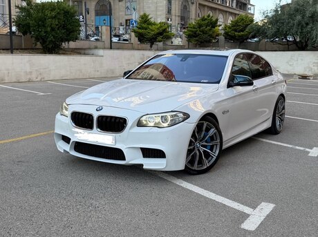 BMW 528