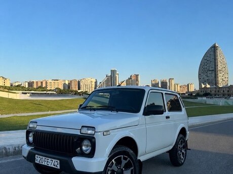 LADA (VAZ) Niva