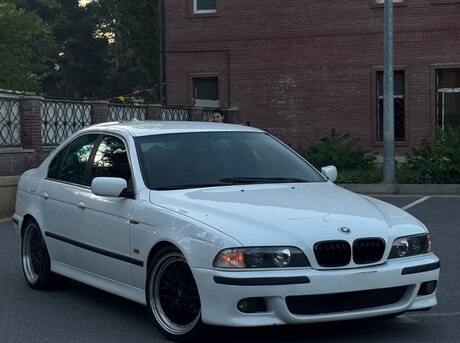 BMW 525