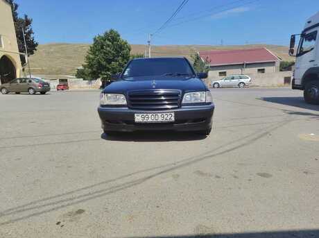 Mercedes C 220