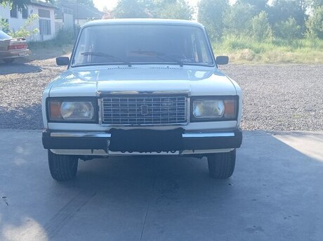 LADA (VAZ) 2107