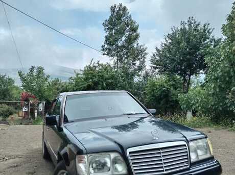 Mercedes 280 E