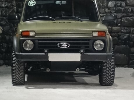 LADA (VAZ) Niva