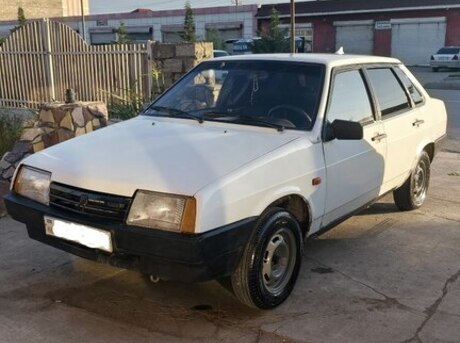 LADA (VAZ) 21099