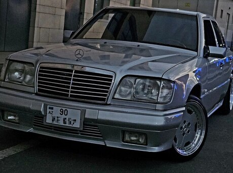 Mercedes 320 E