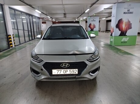 Hyundai Accent