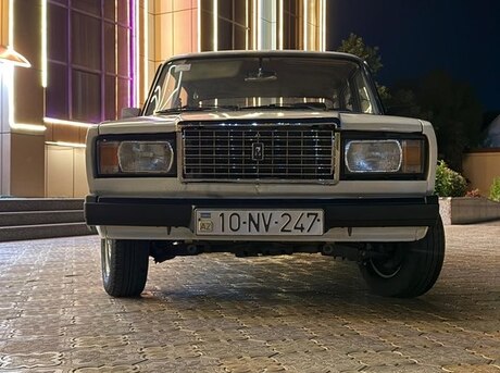 LADA (VAZ) 2107