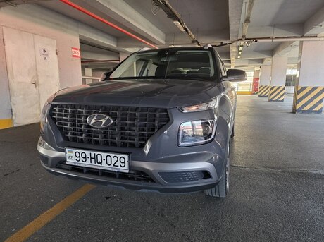 Hyundai Venue