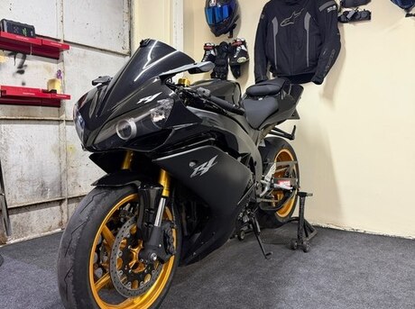 Yamaha YZF-R1