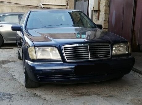 Mercedes S 320