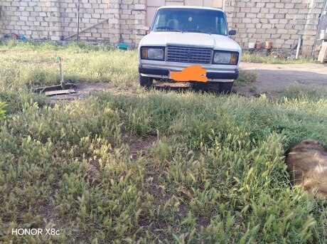 LADA (VAZ) 2107