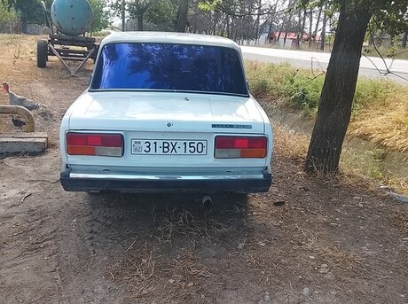 LADA (VAZ) 2107