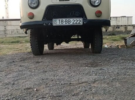 UAZ 3303