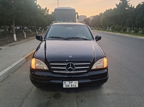Mercedes ML 320